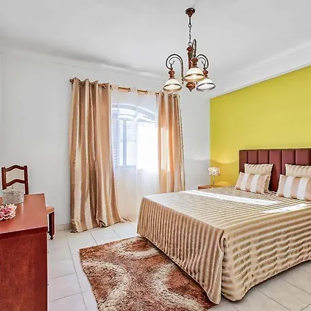 빌라 Sleeps 8 With Pool Air Con And Wifi Gale de Cima